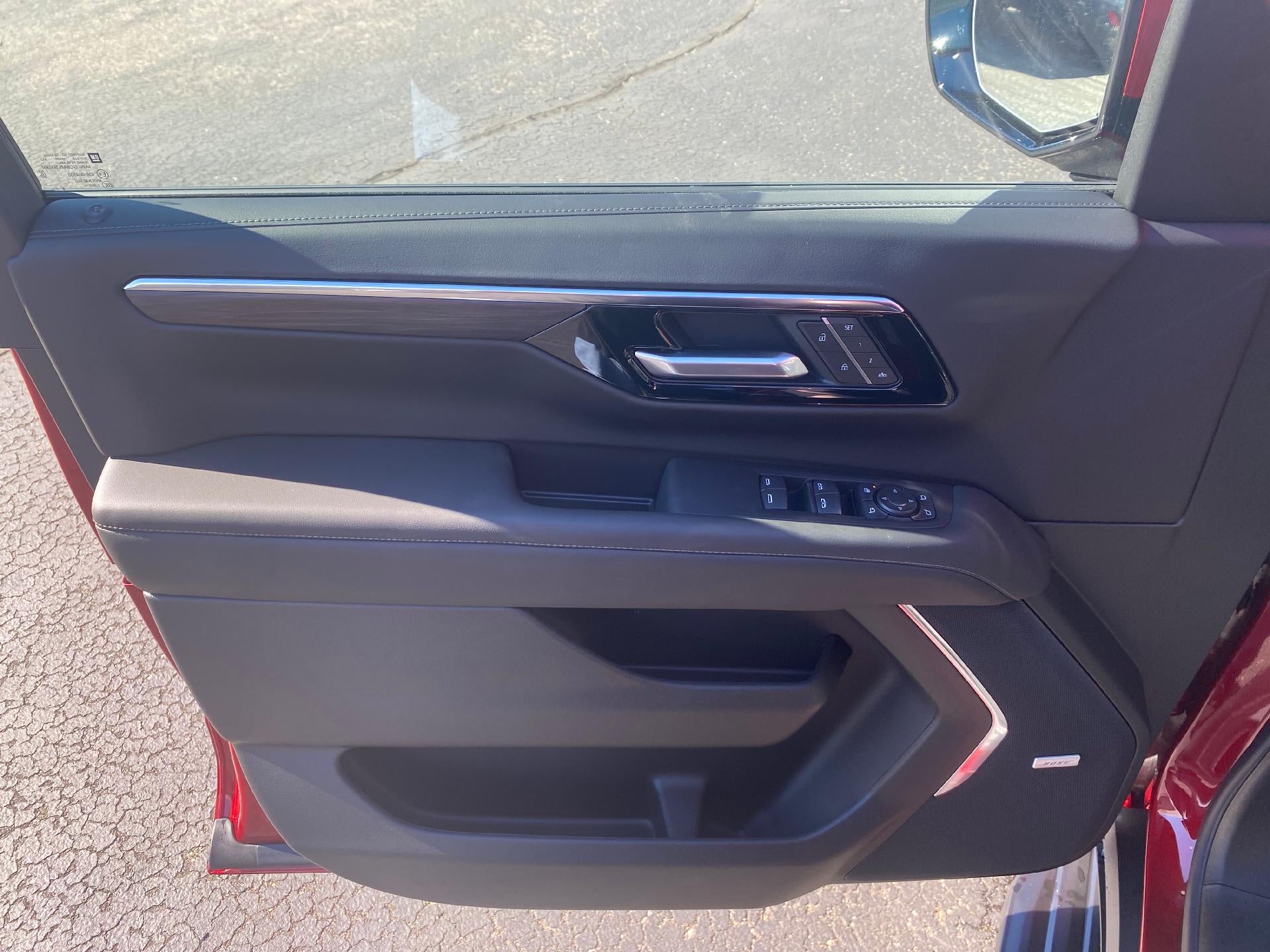 2027 Chevrolet Tahoe LT - Photo 11