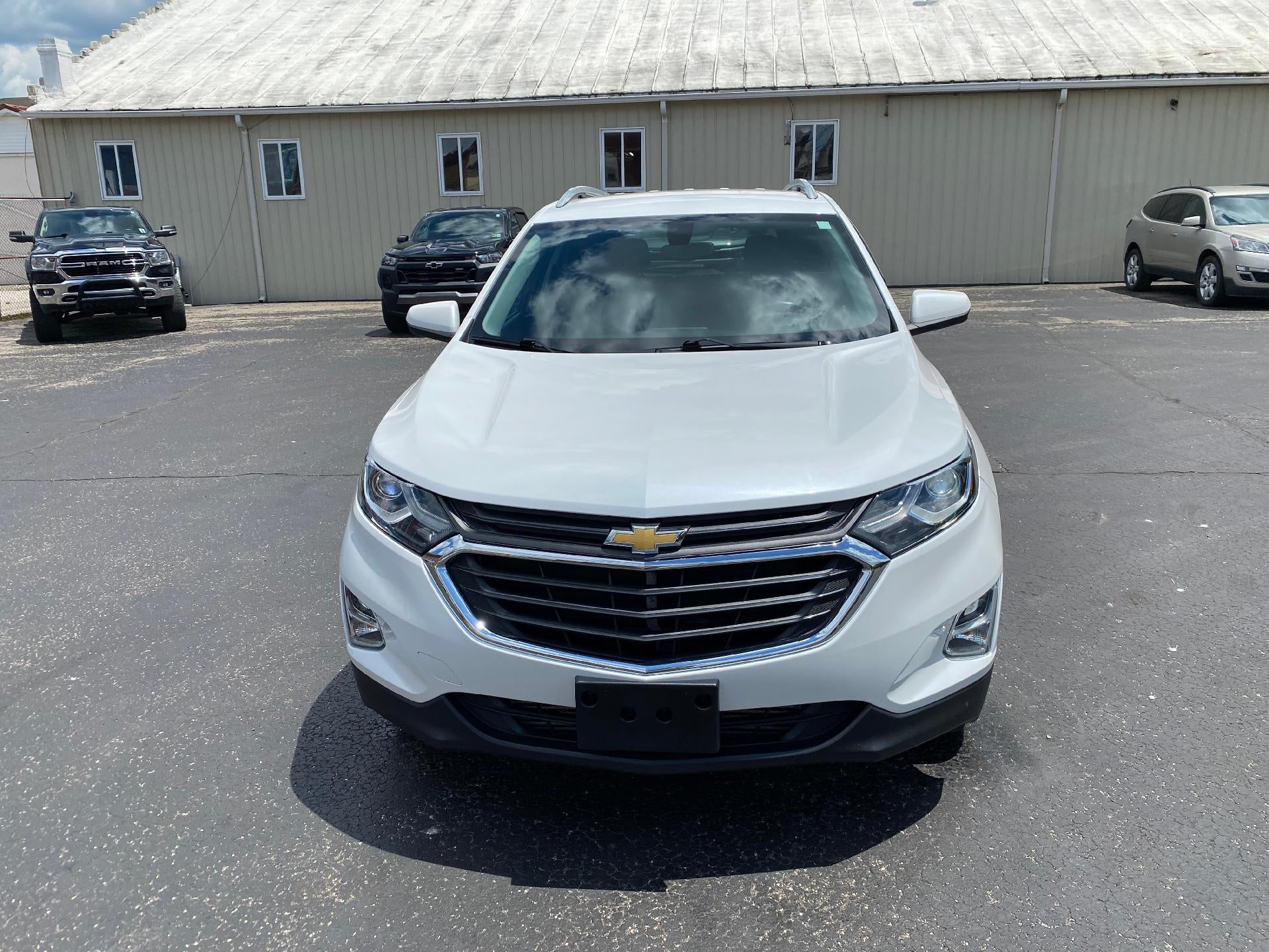 Used 2018 Chevrolet Equinox LT with VIN 2GNAXTEX0J6258204 for sale in Sistersville, WV