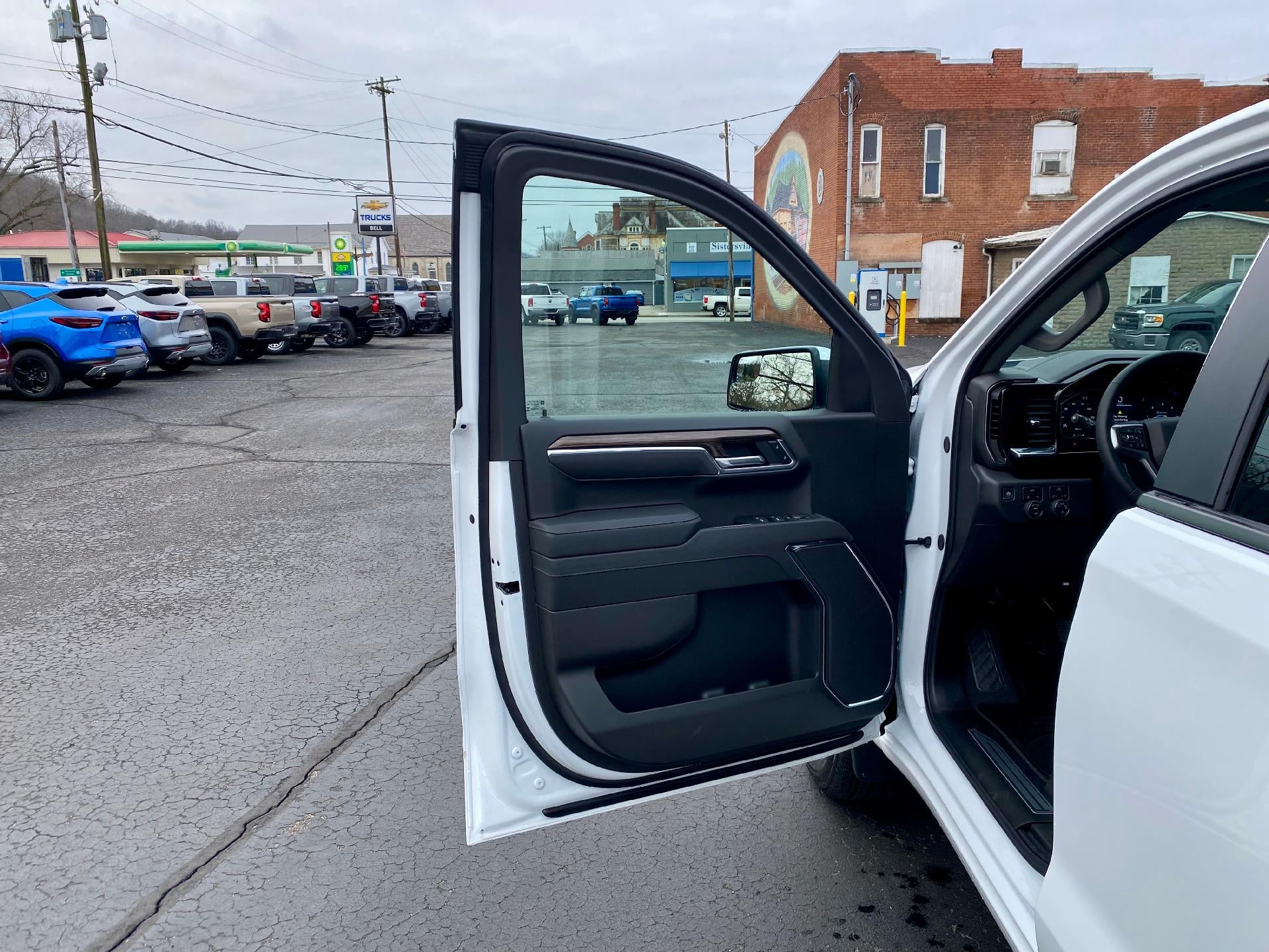 2025 Chevrolet Silverado 1500 LT (2FL)