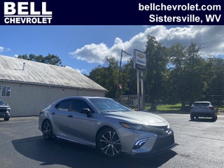 2020 Toyota Camry SE AWD